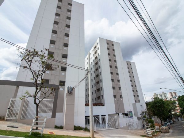 ”Pronto para Morar na Zona Norte – Com 2 Dorms, Varanda e Lazer Completo”