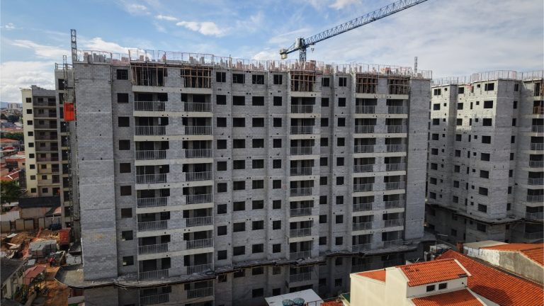 Seu Novo Lar na Zona Norte – 2 e 3 Dorms com Suíte, Varanda Integrada e Terraço Gourmet
