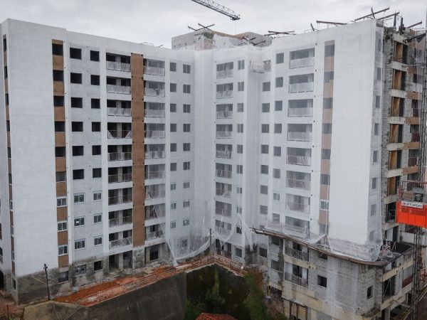 Em Obras na Zona Norte: Apartamento com 2 Dorms, Terraço Gourmet e Vaga!