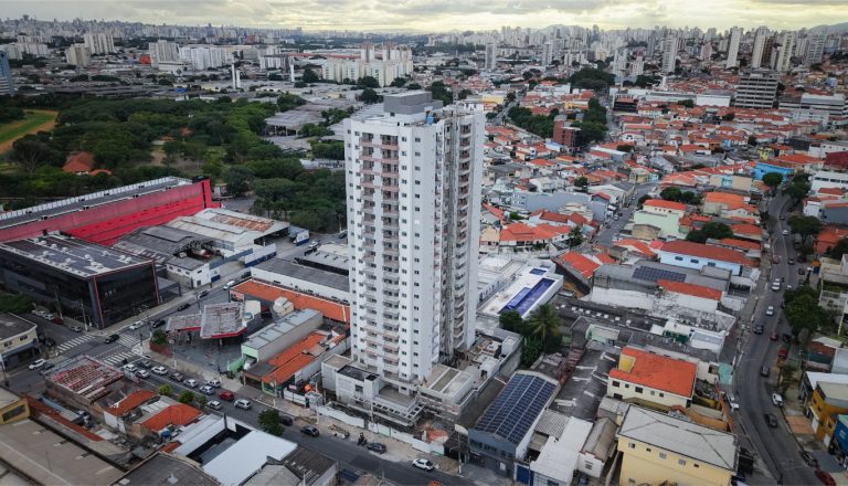 Zona Norte – Aptos em Construção com 2 Dorms, Suíte e Terraço Gourmet.