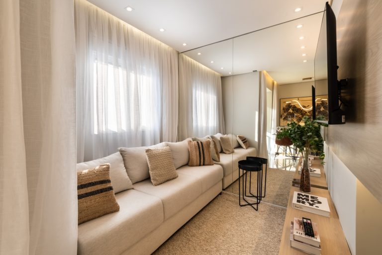 Seu Apartamento de 2 Dormitórios com Terraço Gourmet e Piscina na Zona Leste.